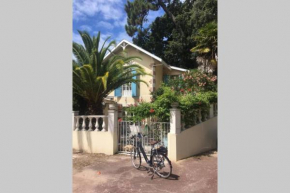 appt 2 chambres calme,clim, plage et gare proche pkg